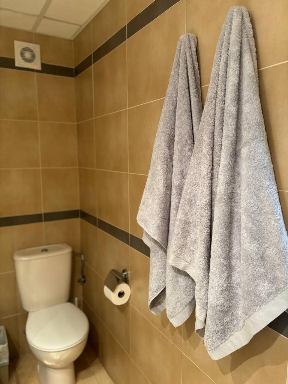 Enjoy Apartment Aparcamiento 5 Min De La Playa كاليبي المظهر الخارجي الصورة